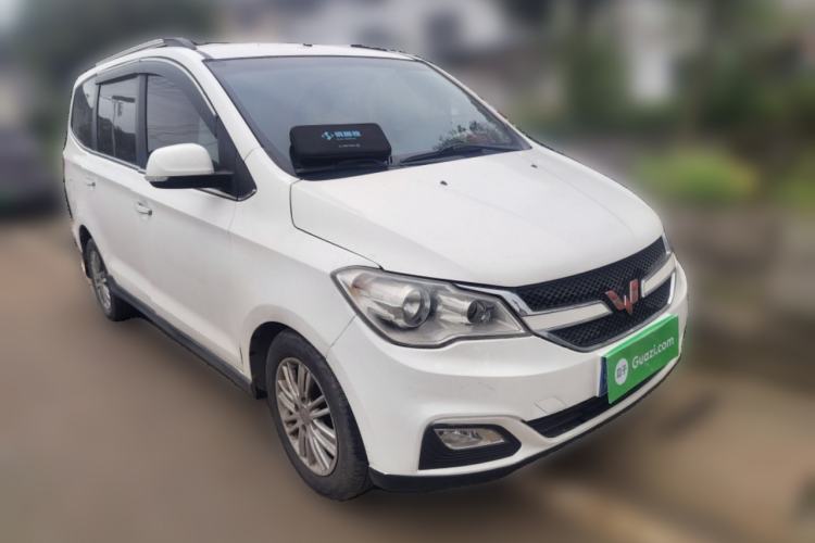 Used Wuling Hongguang 2015 1.5L S1 Comfort China V Standard Front Right 45 Deg