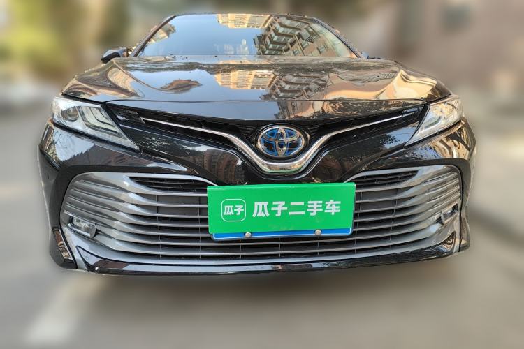 Used Toyota Camry 2019 Dual-Engine 2.5 HG Luxury Edition China V Standard
