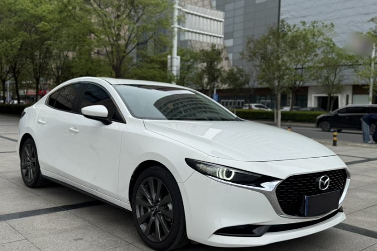 Used Mazda 3 Axela 2021 2.0L Automatic Zhiya Edition Exterior 7