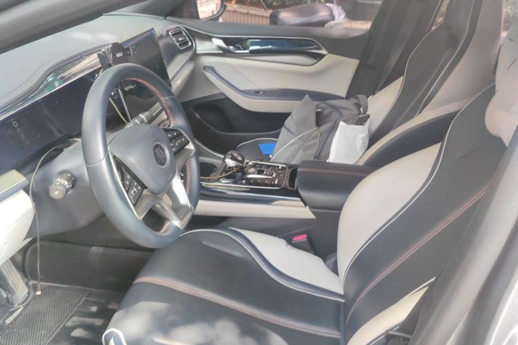 Used BYD Qin PLUS 2021 EV 600KM Flagship Model
