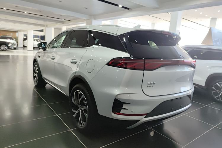 Used BYD Tang New Energy 2025 Intelligent Driving Version DM-i 115KM Flagship Edition Exterior 2