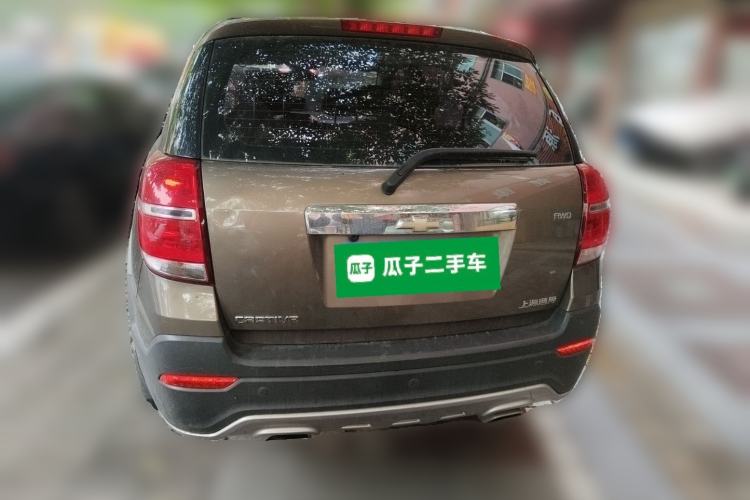 Used Chevrolet Captiva 2015 2.4L 4x4 Flagship Edition 7-Seater