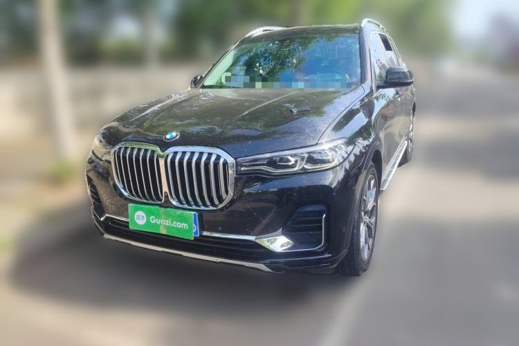 Used BMW X7 2020 xDrive40i Luxury Package with Leading Features