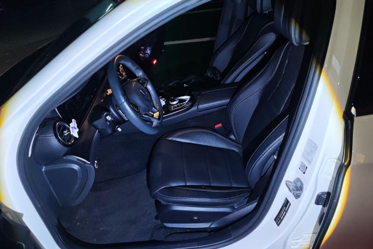 Used Mercedes-Benz E-Class 2017 E 300 L Sporty and Stylish Model Left Front Seat