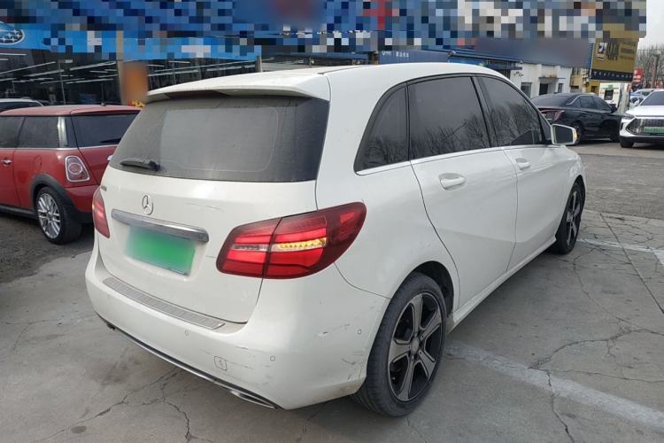 Used Mercedes-Benz B-Class 2015 B 200 Fashion Model