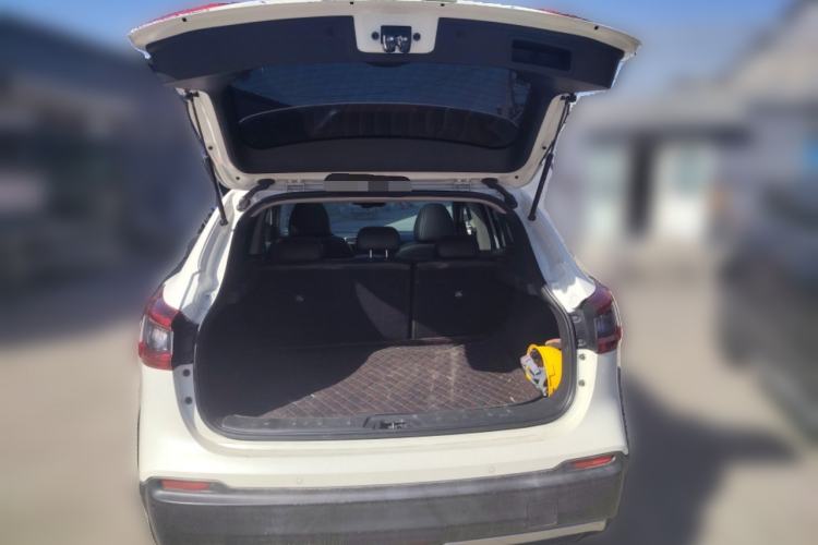 Used Nissan Qashqai 2022 2.0L CVT XV Premier Luxury Edition Trunk