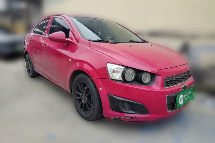 Used Chevrolet Aveo Sonic 2011 Sedan 1.4L MT SL