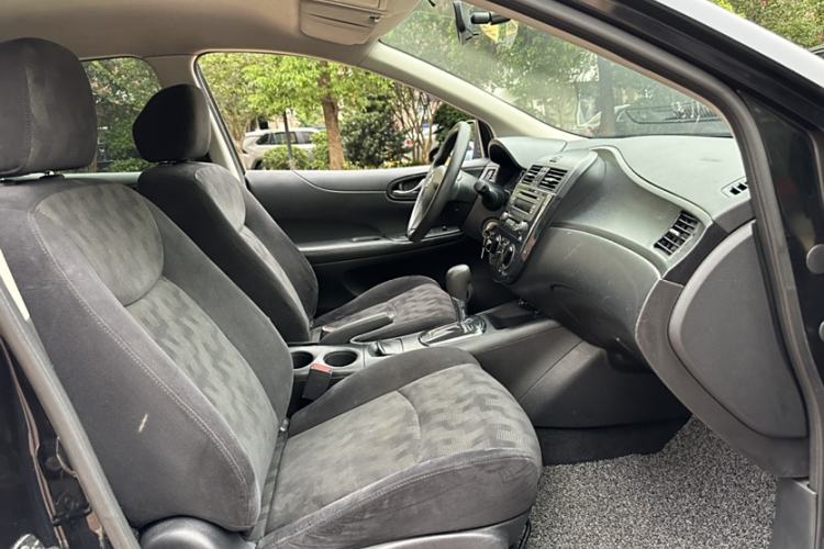 Used Nissan Tiida 2011 1.6L CVT Comfort Model