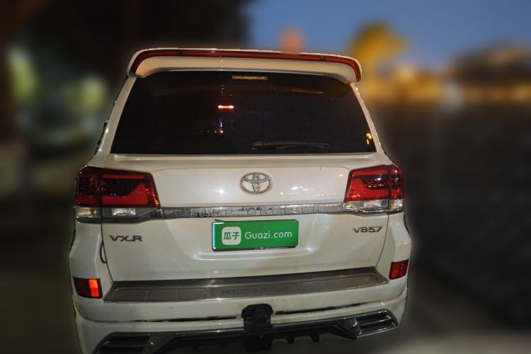 Used Toyota Land Cruiser 