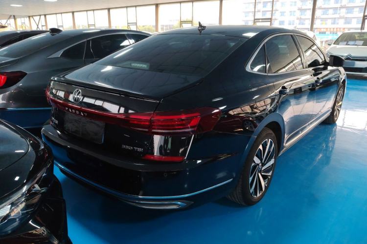 Used Volkswagen Passat 2023 Revised 330TSI Starry Elite Edition