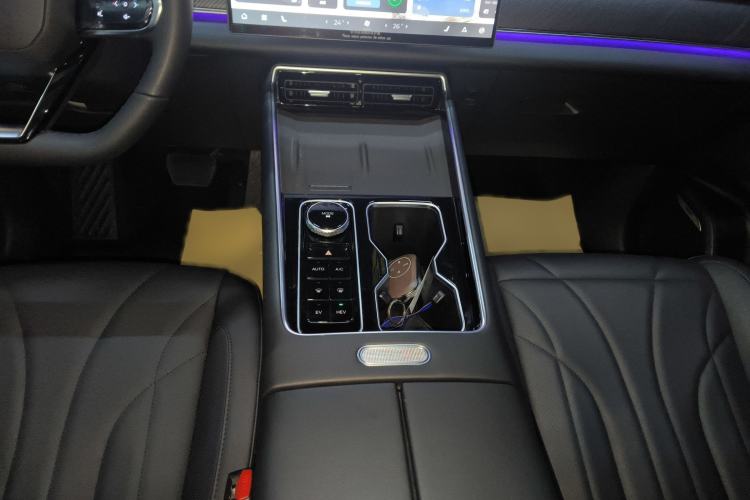 Used Chery Fengyun T9 2024 120 Long-Range Flagship Version 7 Seats Ternary Lithium