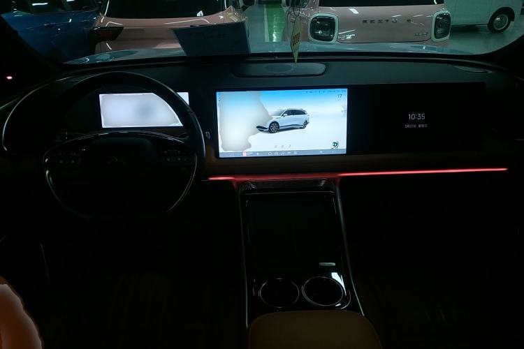 Used XPeng G9 2022 702 Pro Center Console