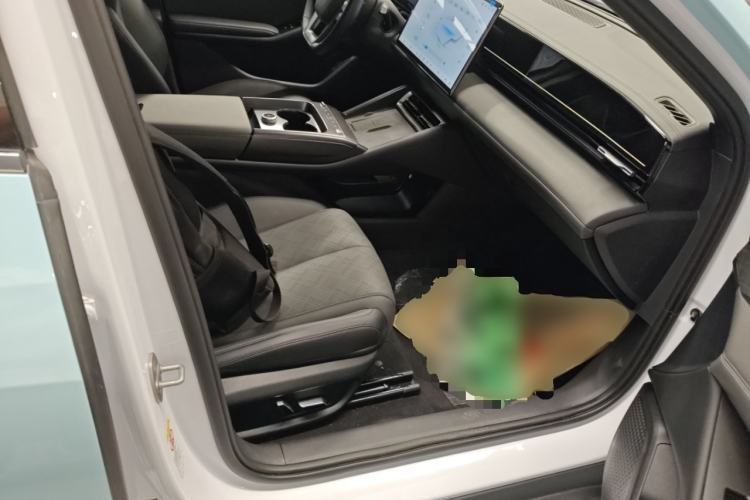 Used BYD Qin L 2025 EV 545KM Excellence Edition Right Front Seat