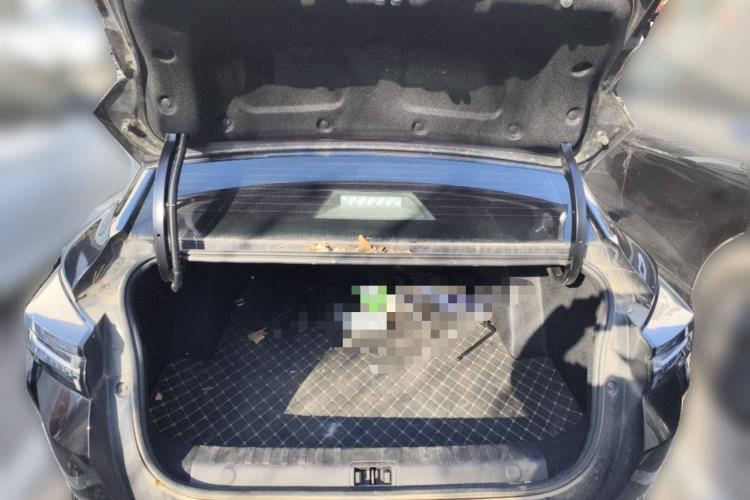 Used Dongfeng Aeolus Yixuan 2023 Mach Edition 1.5L Automatic Chasing Wind Version Trunk