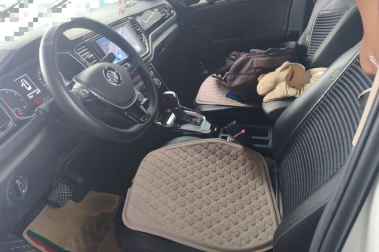 Used Volkswagen T-ROC 2018 280TSI DSG Two-Wheel Drive Comfort Version China VI Standard