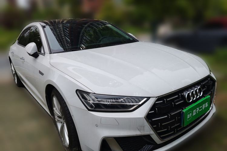 Used Audi A7L 2024 45 TFSI quattro Luxury Edition Front Right 45 Deg