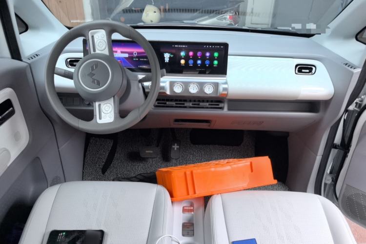 Used Wuling Air ev 2023 - Four Seats - Advanced Edition