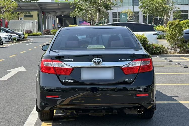 Used Toyota Camry 2013 2.0G Comfort Edition
