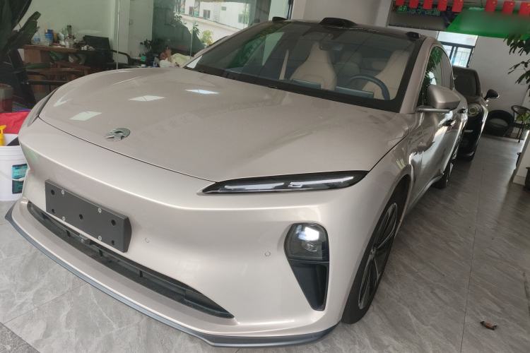 Used Nio ET5T 2023 75 kWh Touring