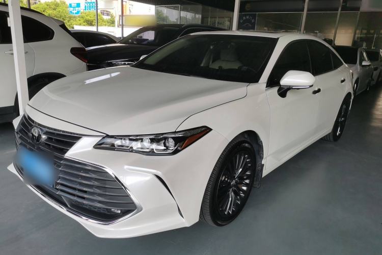 Used Toyota Avalon 2019 2.0L XLE Premium Edition China VI