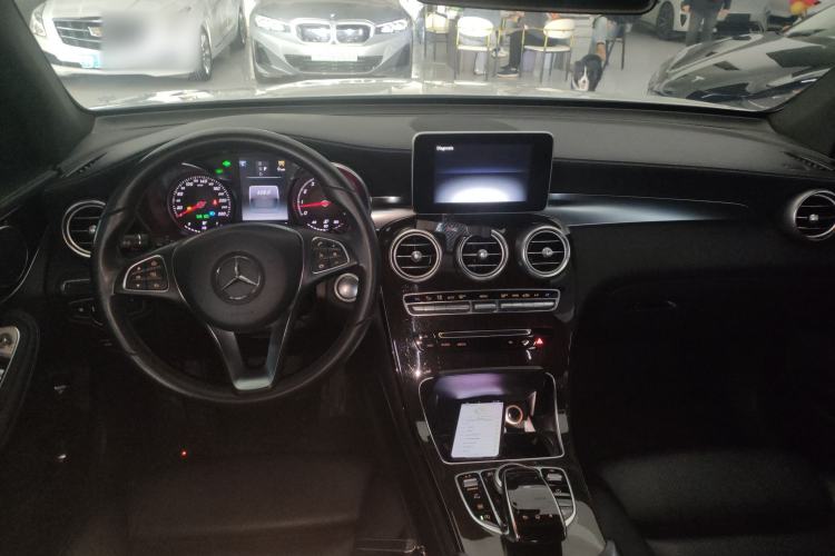 Used Mercedes-Benz GLC 2016 GLC 260 4MATIC Dynamic Edition
