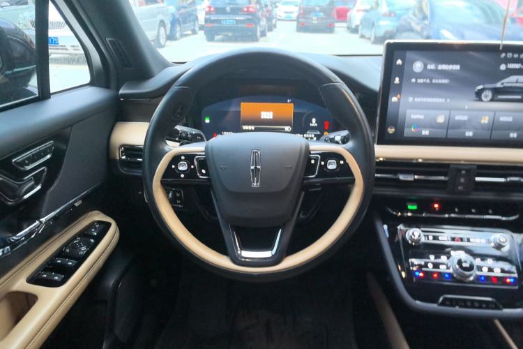 Used Lincoln Corsair 2022 2.0T Two-Wheel Drive Luxury Edition