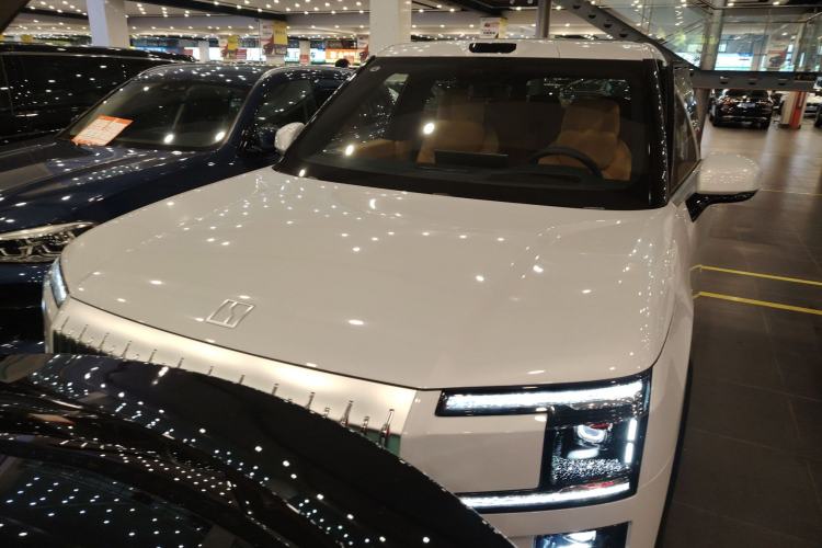 Used Zeekr 9X 2025 Ultra Edition Front