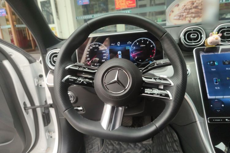 Used Mercedes-Benz C-Class 2023 Facelift C 260 L Steering Wheel