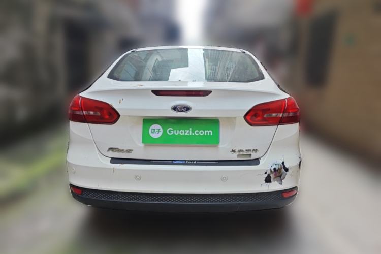 Used Ford Focus 2015 Sedan EcoBoost 125 Automatic Supreme Style Edition