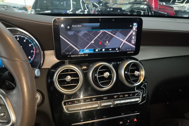 Used Mercedes-Benz GLC 2022 Second Facelift GLC 260 L 4MATIC Dynamic Edition
