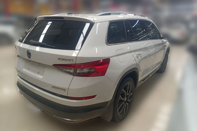 Used Skoda Kodiaq 2018 TSI380 7-Seater Four-Wheel-Drive Flagship Edition Rear Right 45 Deg