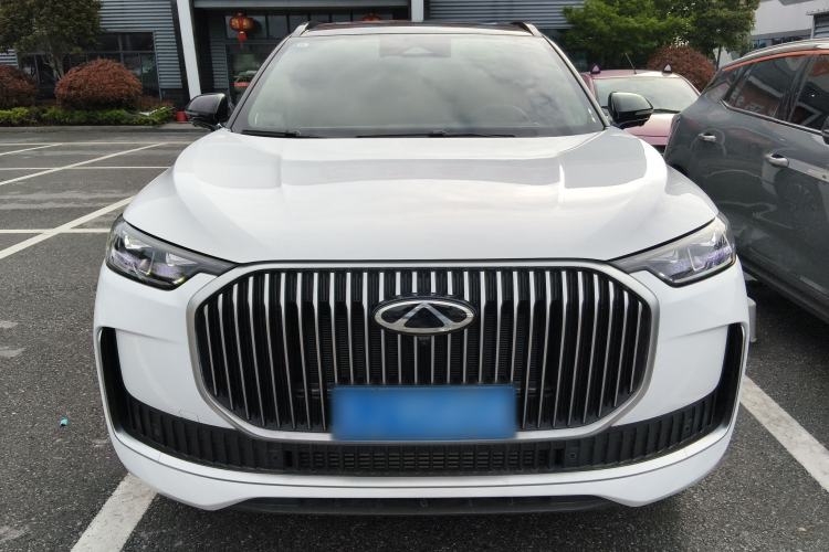 Used Chery Tiggo 9 2025 2.0T Automatic Two-Wheel Drive Luxury Edition 5 Seats Front