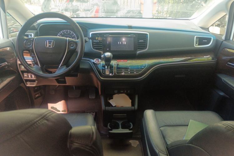 Used Honda Odyssey 2015 Updated Version 2.4L Smart Edition
