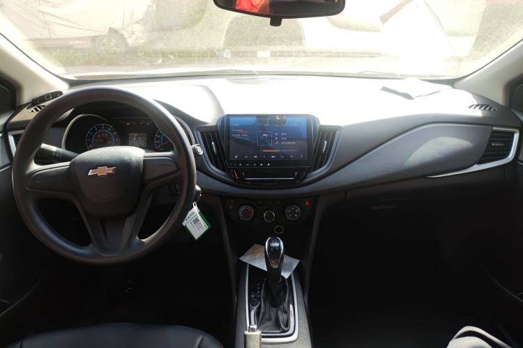 Used Chevrolet Cavalier 2016 1.5L Automatic Enjoyment Edition Center Console