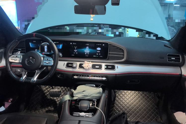 Used Mercedes-Benz GLE AMG 2020 AMG GLE 53 4MATIC+ Center Console