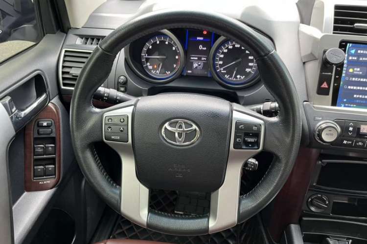 Used Toyota Prado 