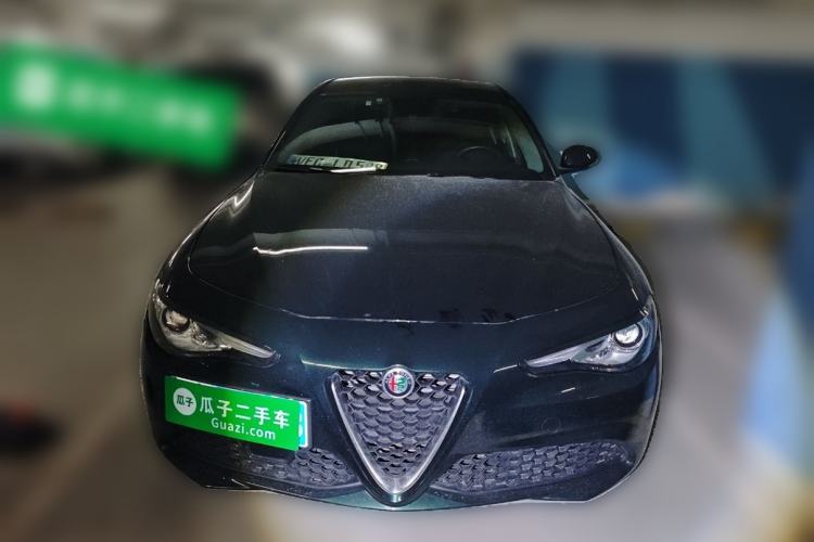 Used Alfa Romeo Giulia 2021 2.0T 280HP Luxury Edition
