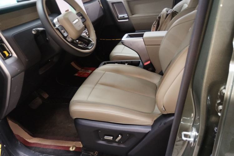 Used iCAR V23 2025 501 Four-Wheel Drive Advanced Version
