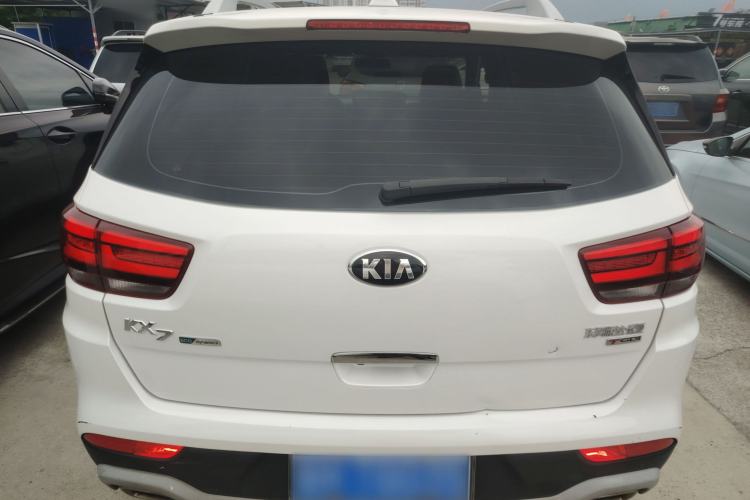 Used Kia KX7 2017 2.0T Automatic Two-Wheel Drive GLS 7-Seater Rear