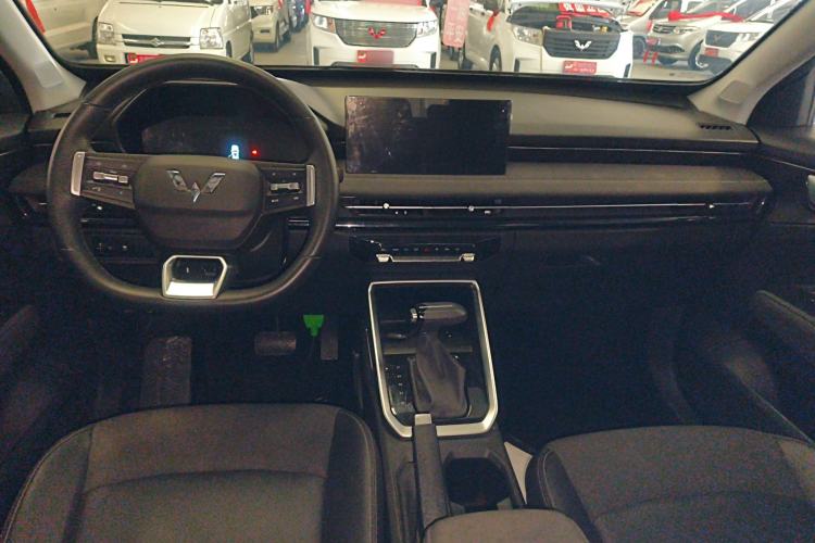 Used Wuling Alvez 2022 1.5L CVT Comfort Edition