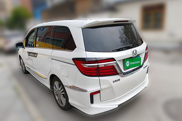 Used Honda Elysion 2016 2.4L Supreme Edition Rear Left 45 Deg