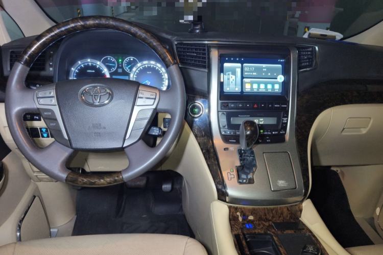 Used Toyota Alphard 2011 3.5L Luxury Edition