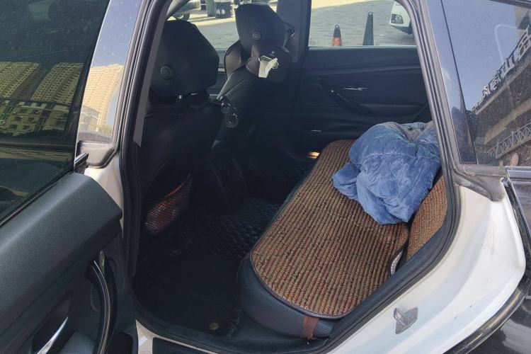 Used BMW 3 Series GT 2018 320i Sport Edition
