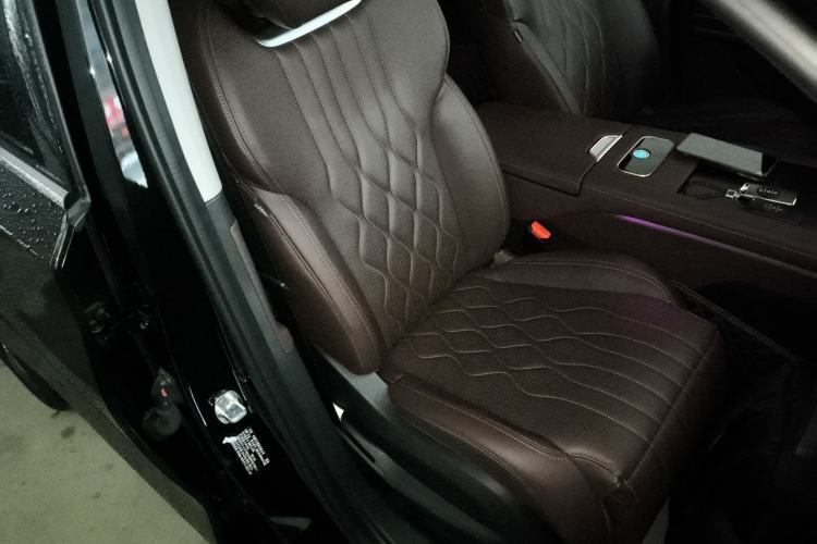 Used EXEED Lanyue 2023 400T Four-Wheel Drive Star Prestige Edition 6 Seats
