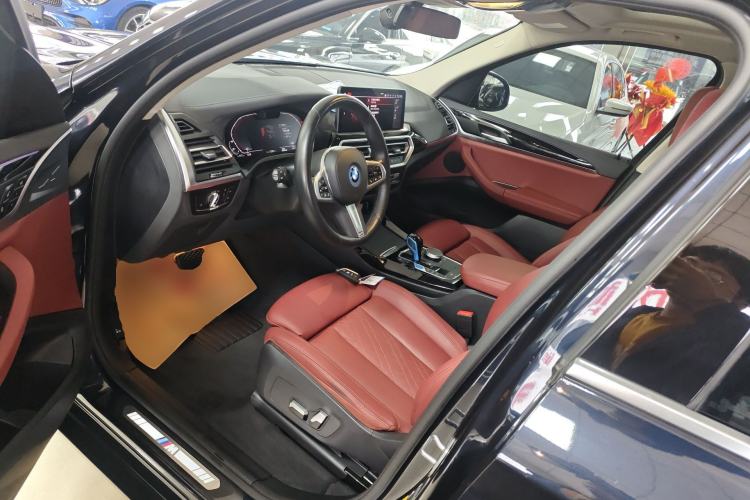 Used BMW iX3 2022 Leading Model