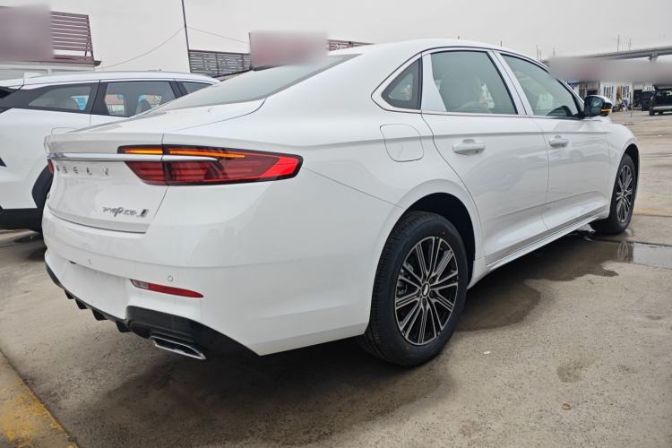 Used Geely Auto Preface 2026 Model Oriental Yao 1.5TD Fuyao Edition