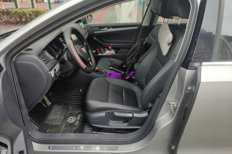 Used Volkswagen Sagitar 2018 280TSI DSG Ignite Edition Left Front Seat