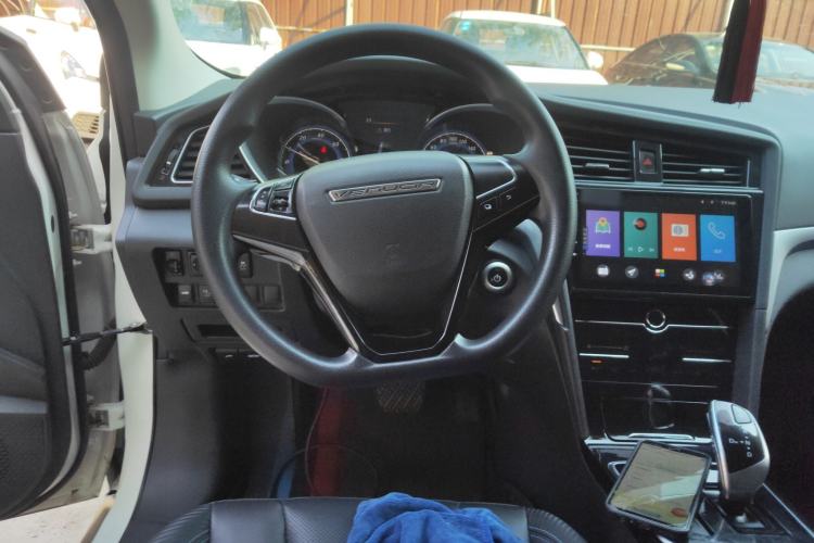 Used Venucia Venucia D60EV 2022 Standard Range Smart Drive Version
