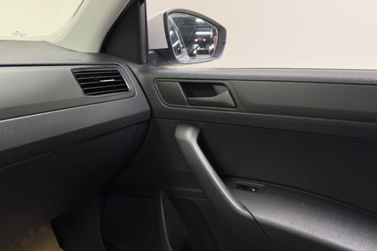 Used Volkswagen Santana 2019 1.5L Manual Fashion Edition China VI Standard
