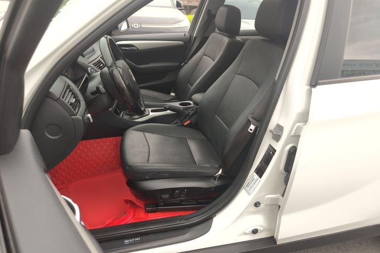 Used BMW X1 2013 sDrive18i Fashion Model
